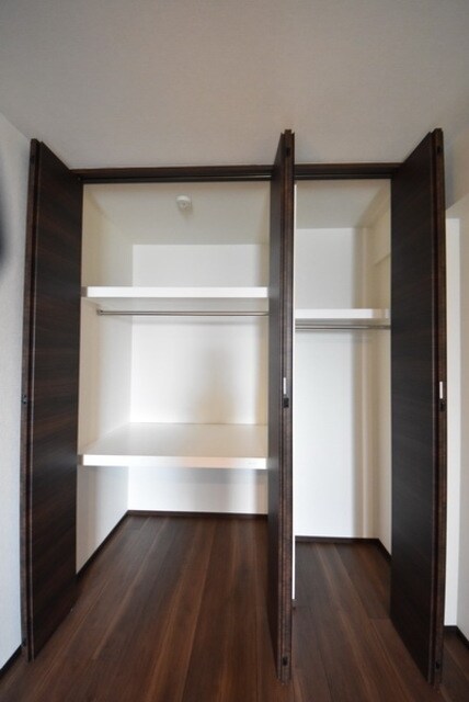 物件内観写真21　(収納)