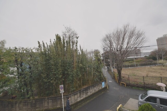 物件内観写真3　(★バルコニーからの景色★)