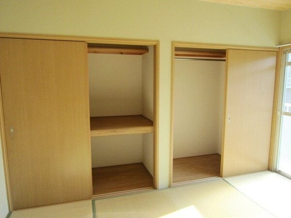 収納(★収納豊富で荷物が多くても安心です★)