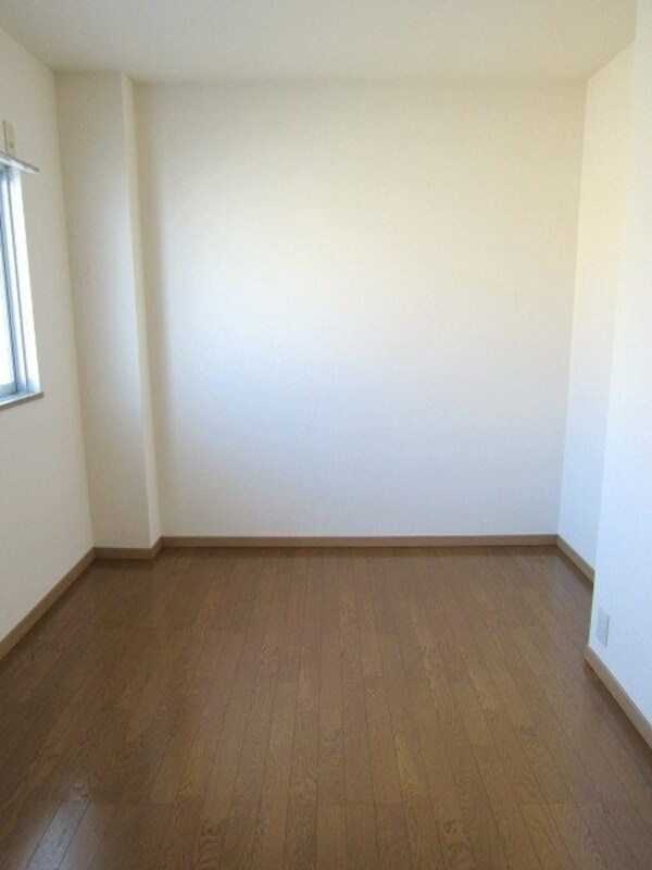 その他(★４．５帖の洋室です★)