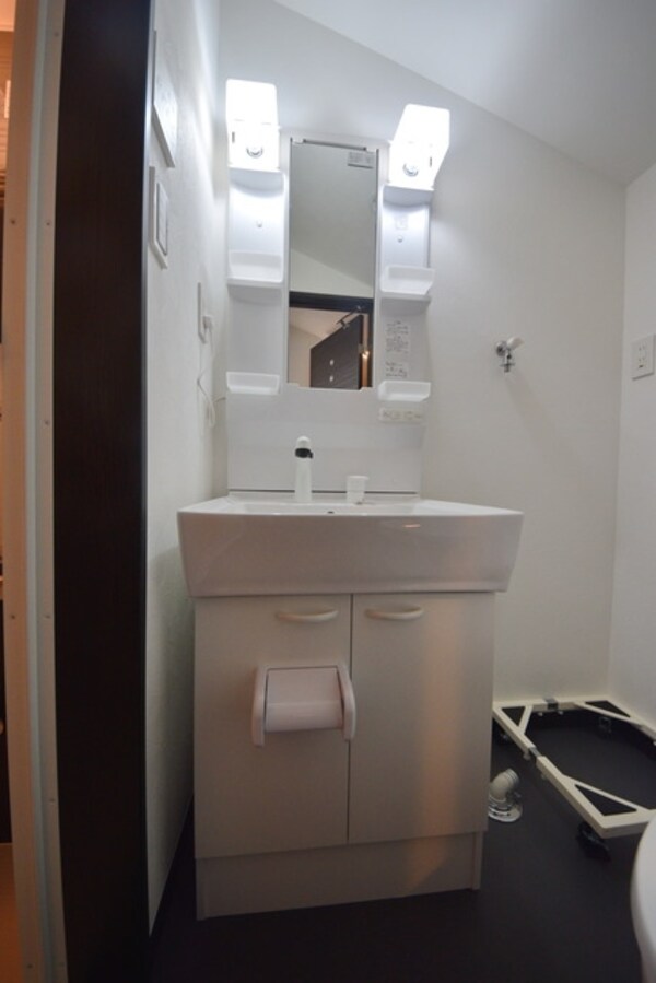 洗面(★朝の忙しい時間に便利なシャンプードレッサー★)