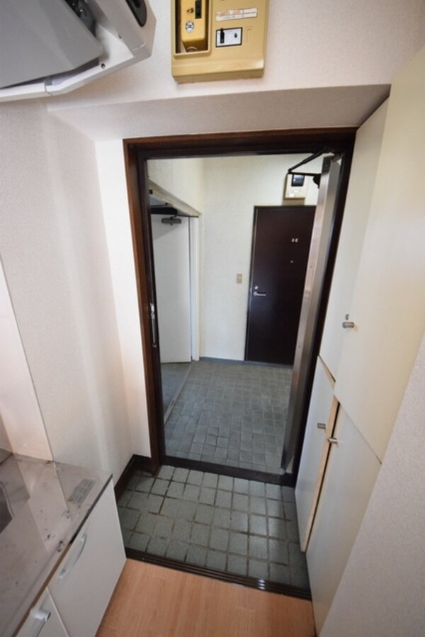 玄関(室内・室内設備)