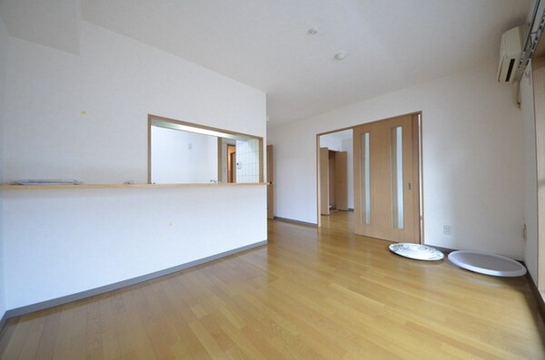 リビング・居室(LDK12.5帖)