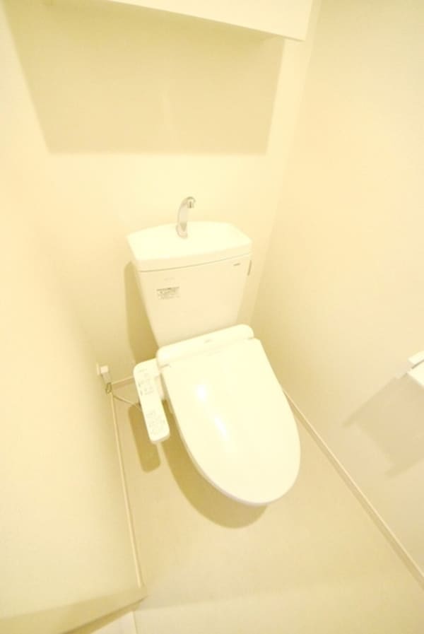 トイレ(トイレ)