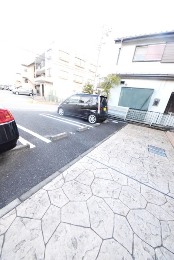 駐車場(駐車場)