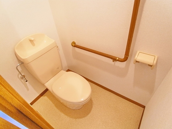トイレ(♪トイレも大切な空間です♪)