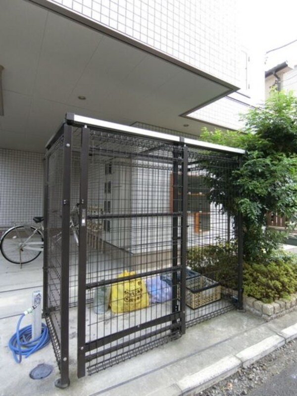 共有部分(ゴミ捨て場)