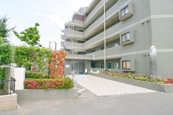 外観(★安心の鉄筋コンクリートマンション★)