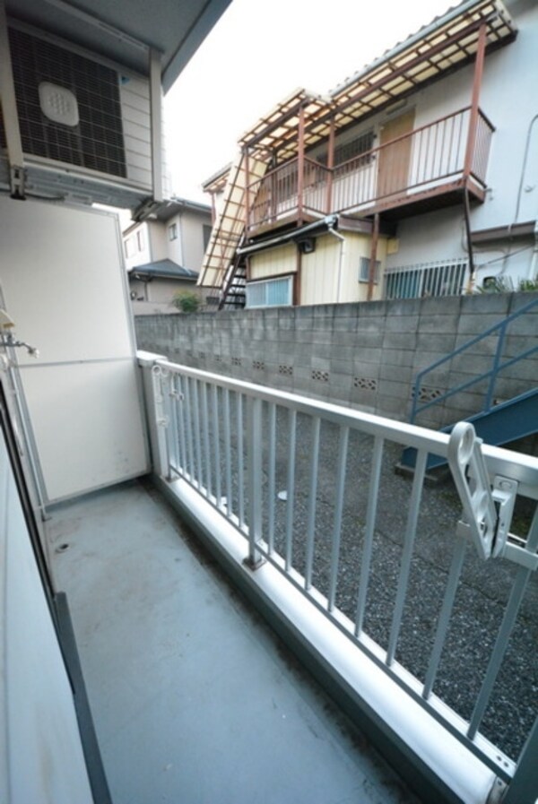 設備(室外洗濯機置き場)
