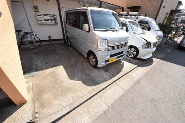 駐車場(★駐車場★)