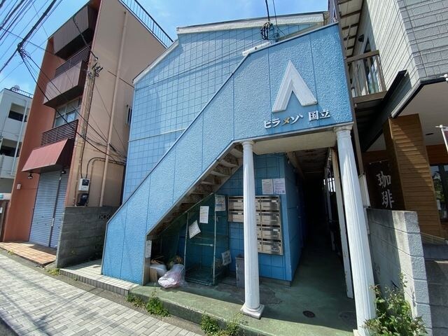 物件外観写真1　(外観・共用部分)