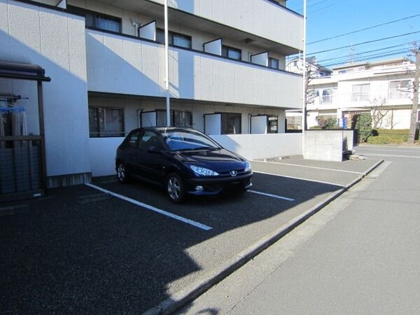 駐車場(★お部屋探しは、タウンハウジング多摩センター店へ★)