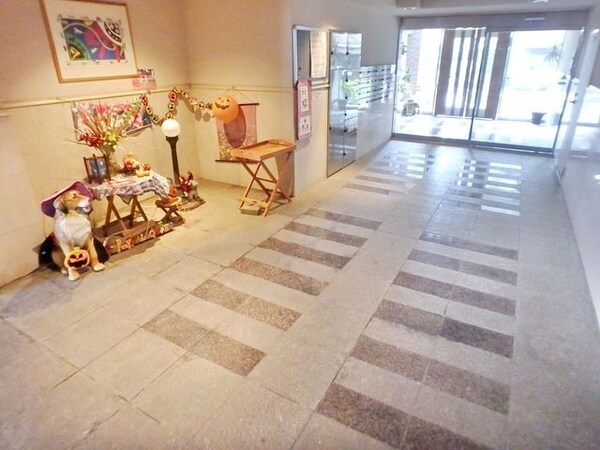 エントランス(★)