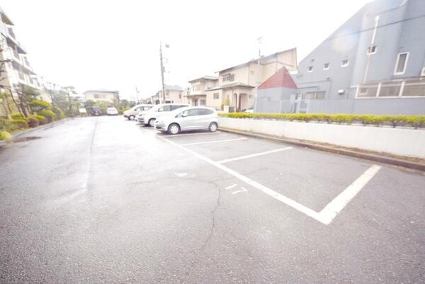 駐車場(★駐車場★)
