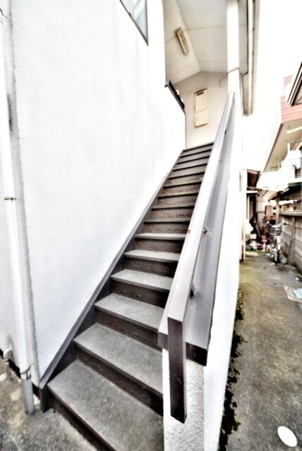 物件内観写真3　(★エントランス★)