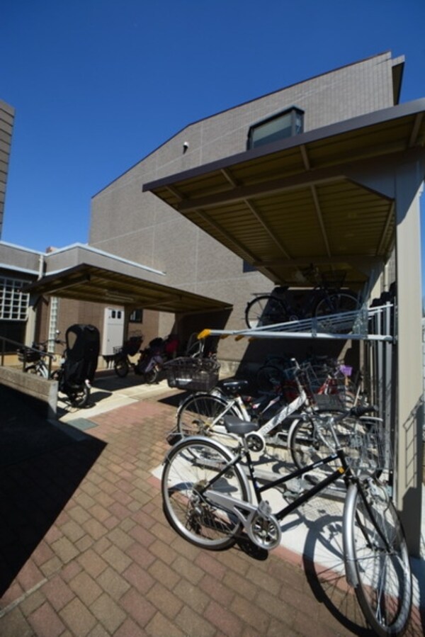 駐車場(駐輪場)