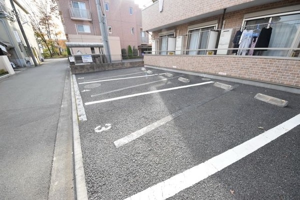 駐車場(★駐車場★)