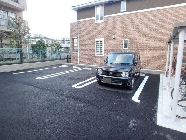 駐車場(★駐車場★)