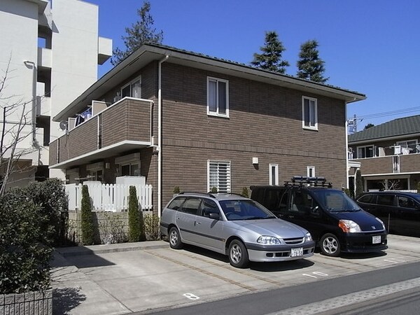 外観(★南向き・日当り住環境良好★)