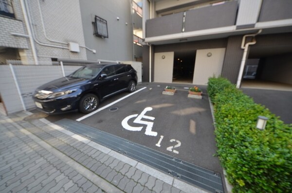 駐車場(★駐車場★)