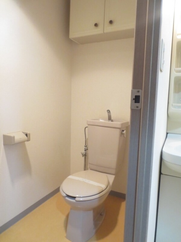 トイレ(※写真は別部屋です。)
