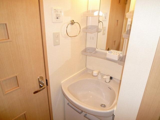 物件内観写真13　(★独立洗面台付き★)