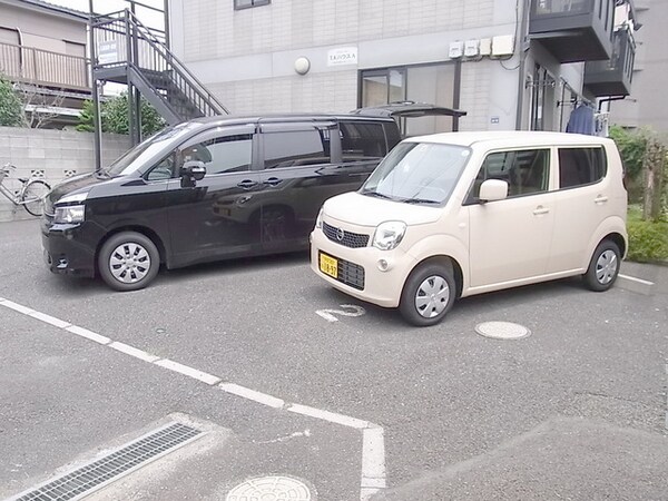 駐車場(★駐車場★)