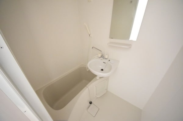 バス／シャワールーム等(お風呂)