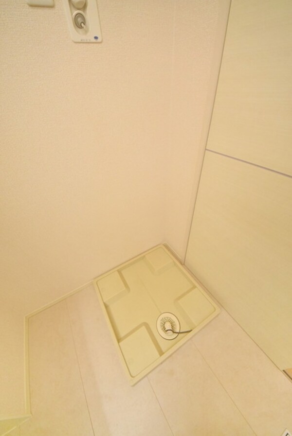 その他(室内洗濯機置き場)