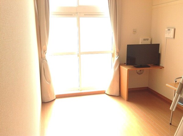 その他室内・内装(★日当たり良好　洋室6帖★)