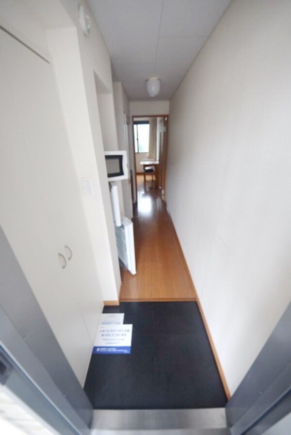 玄関(★靴箱付きの玄関です★)