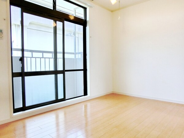 リビング・居室(★洋室5.5帖★)