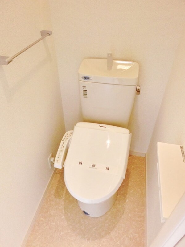 トイレ(★シャワートイレ★)