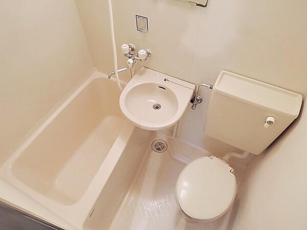 バス／シャワールーム等(★バスルーム★)