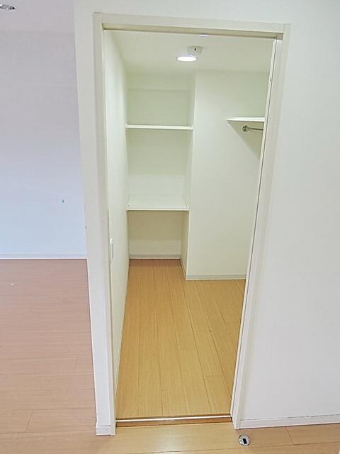 物件内観写真3　(★ウォークインクローゼット★)