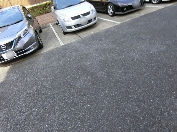 駐車場(駐車場)