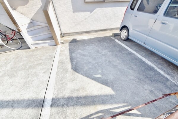 駐車場(★駐車場★)