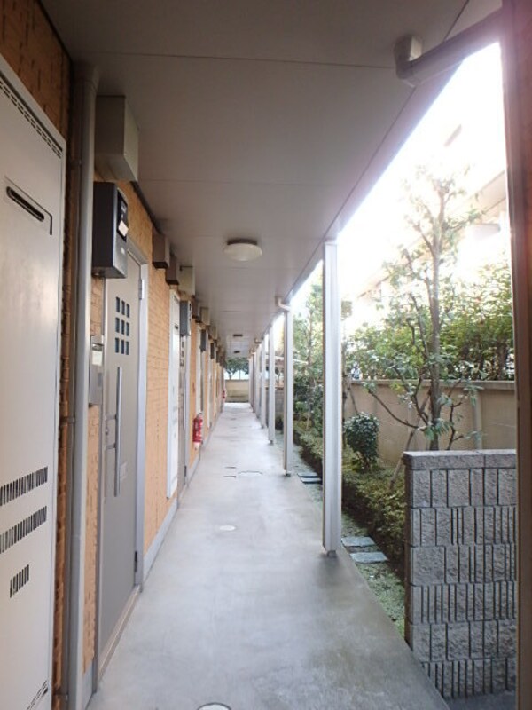 エントランス(外観・共用部分)