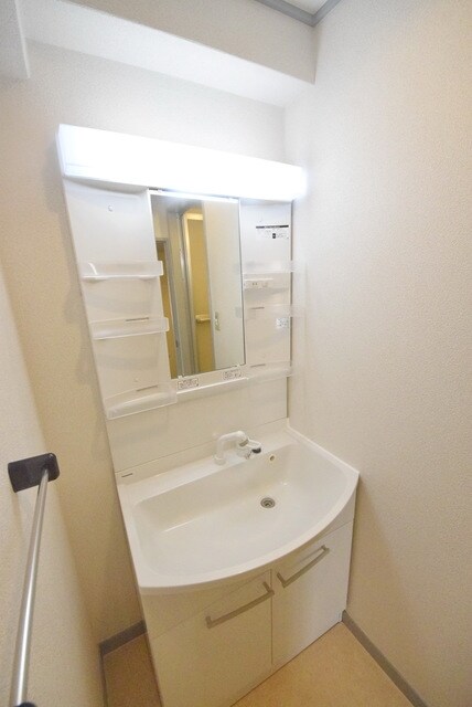 物件内観写真9　(★洗面所★)