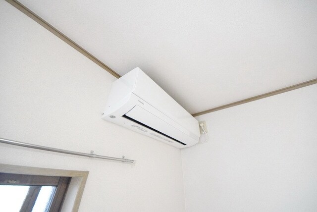 物件内観写真10　(エアコン)