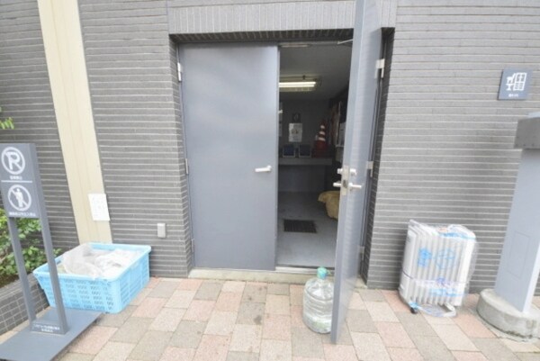 共有部分(★室内ごみ置場★)
