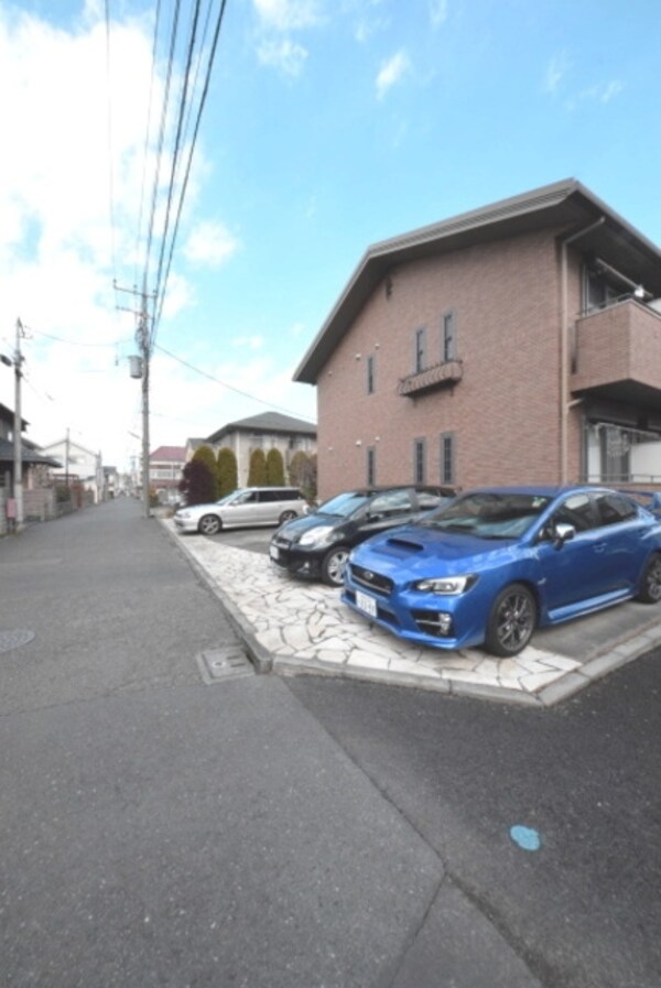 駐車場(★駐車場★)