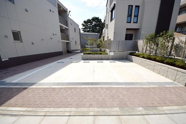 駐車場(★駐車場（空き要確認）★)