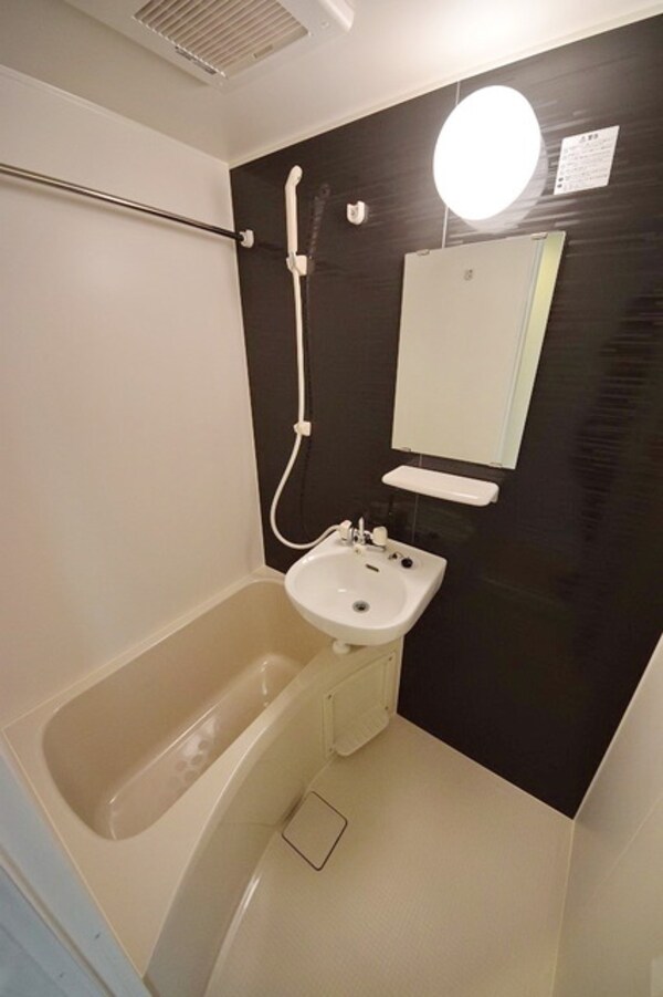 バス／シャワールーム等