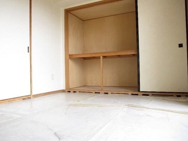 収納(★押入れ★)