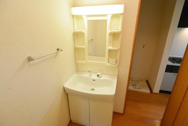 洗面(★生活に便利なシャンプードレッサーです★)