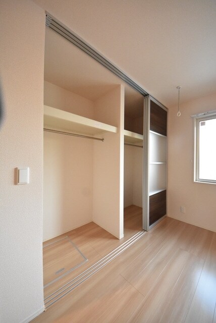 物件内観写真8　(★内装・設備★)