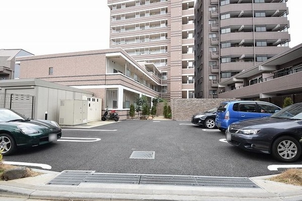駐車場(★お問い合わせはタウンハウジングまで★)