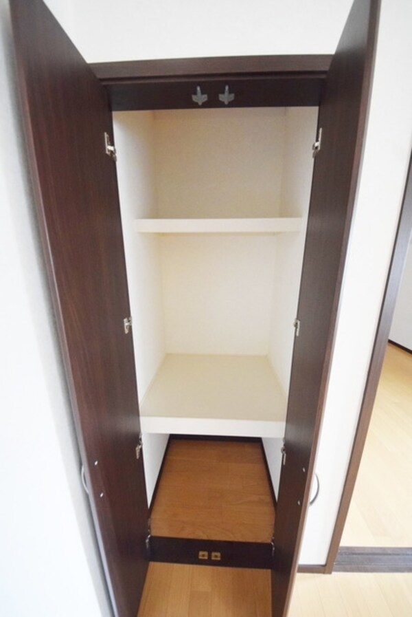 収納(別部屋参考写真)