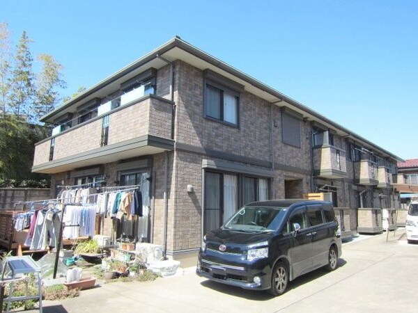外観(★駅至近の閑静な住宅街で住みやすいんです★)